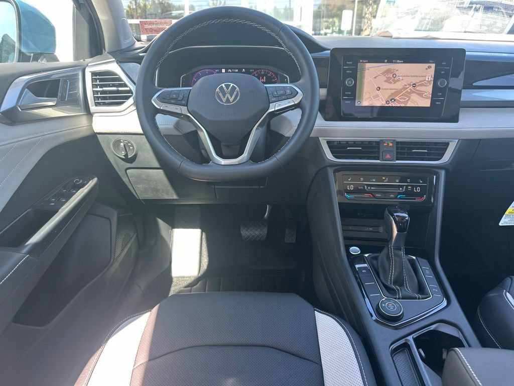 New 2027 Volkswagen Taos SEL AWD/4WD image 13