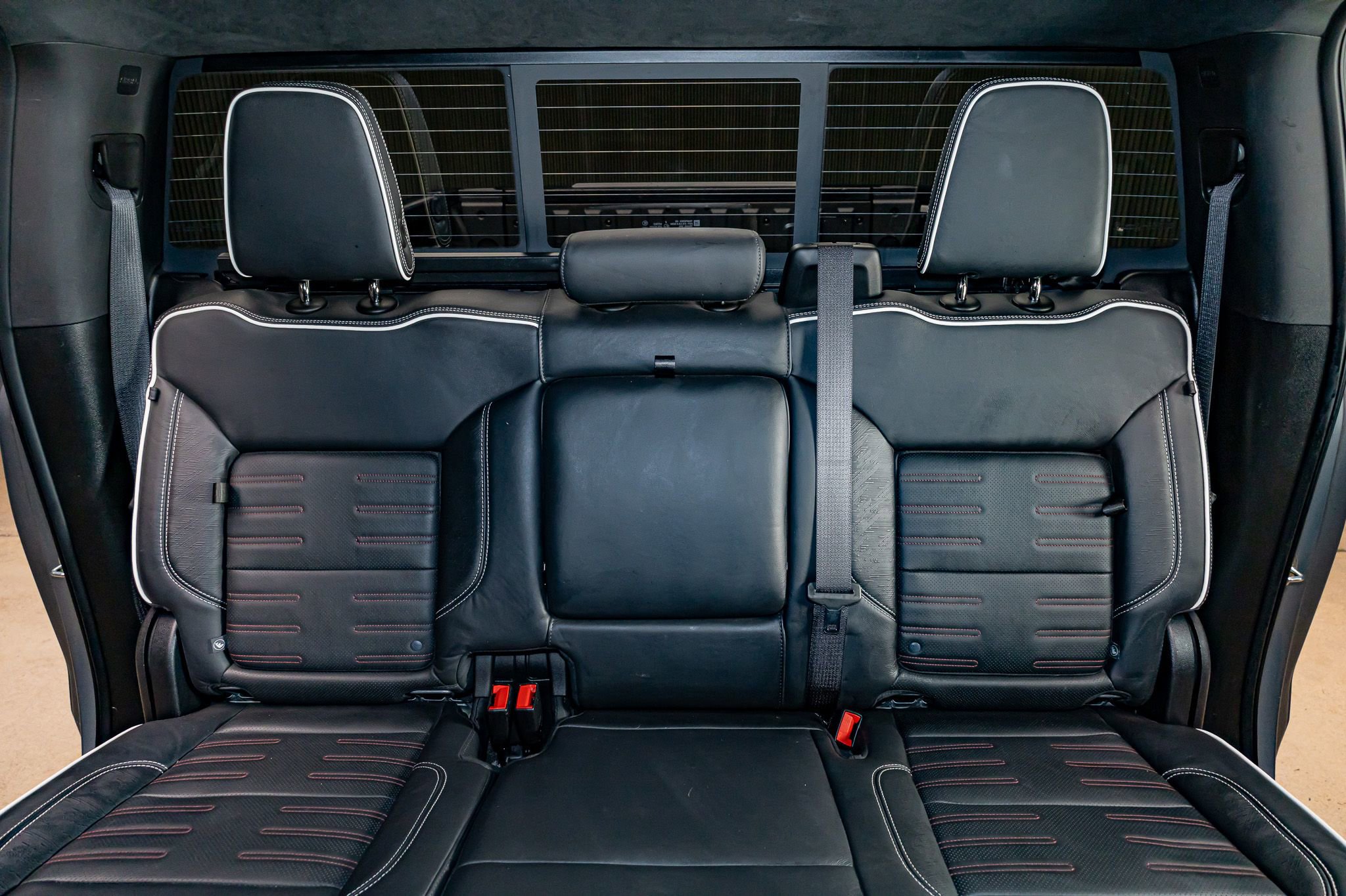 Used 2023 GMC Sierra 1500 AT4X image 29