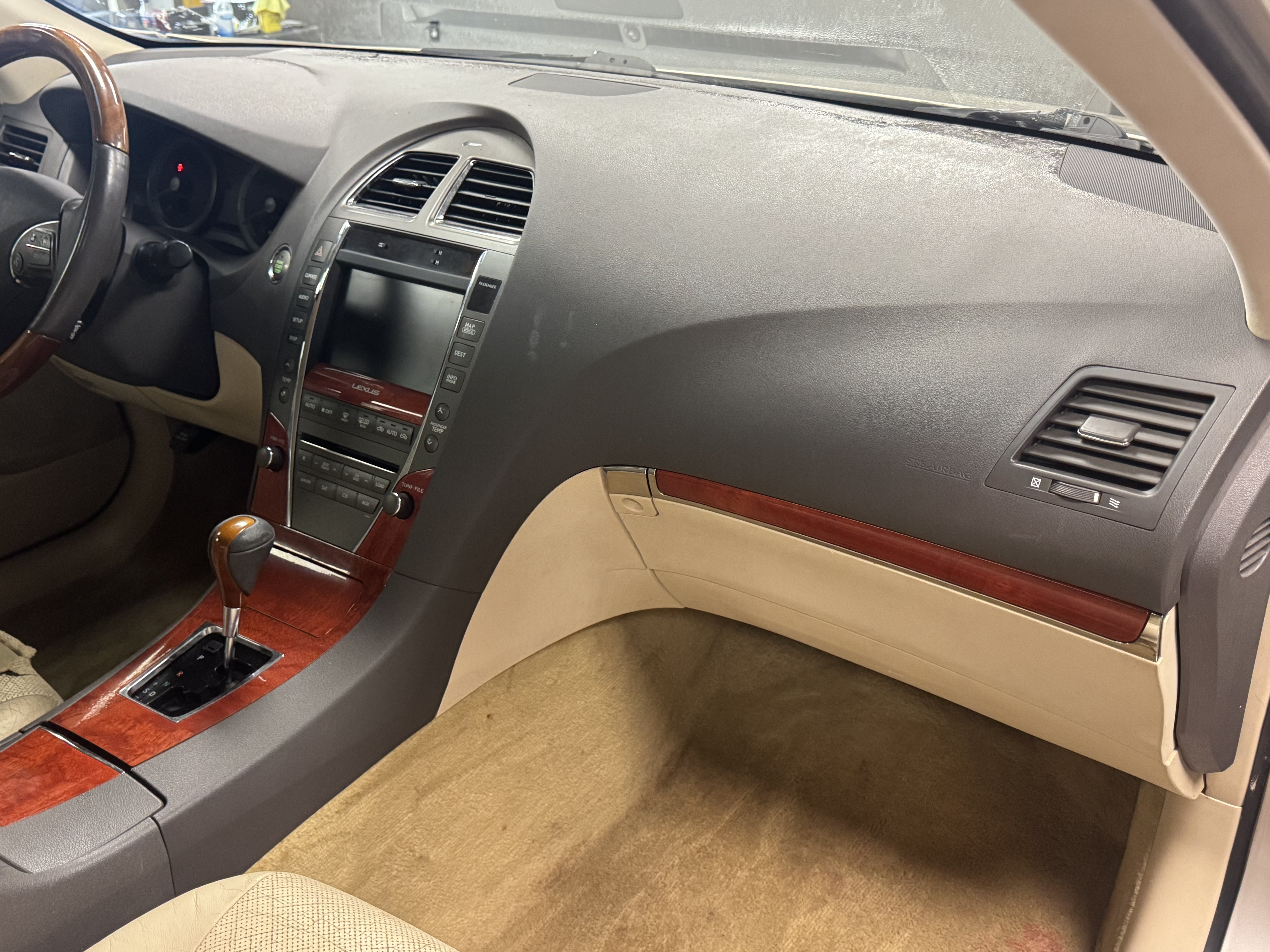 Used 2011 Lexus ES 350 FWD image 8