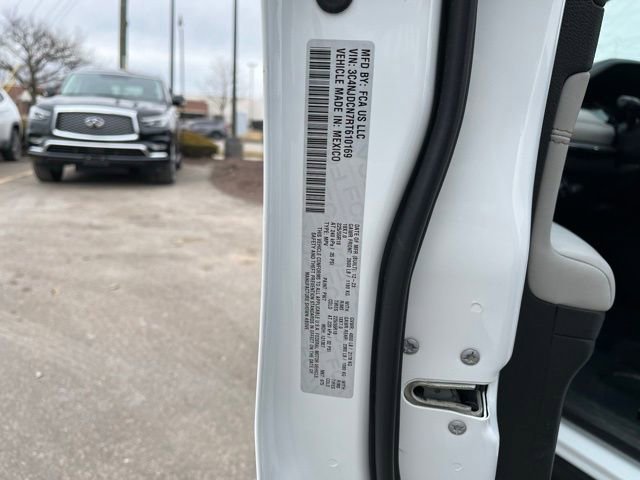 Used 2024 Jeep Compass Limited AWD/4WD image 35