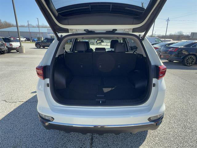 Used 2021 Kia Sportage EX image 4