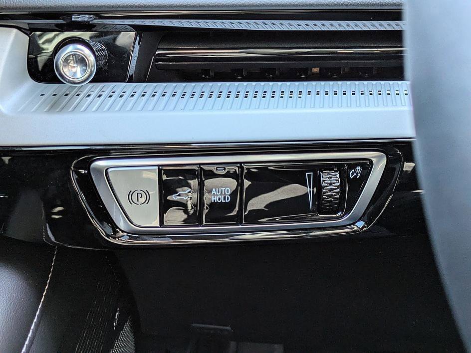 New 2026 Cadillac Optiq Sport 1 image 15