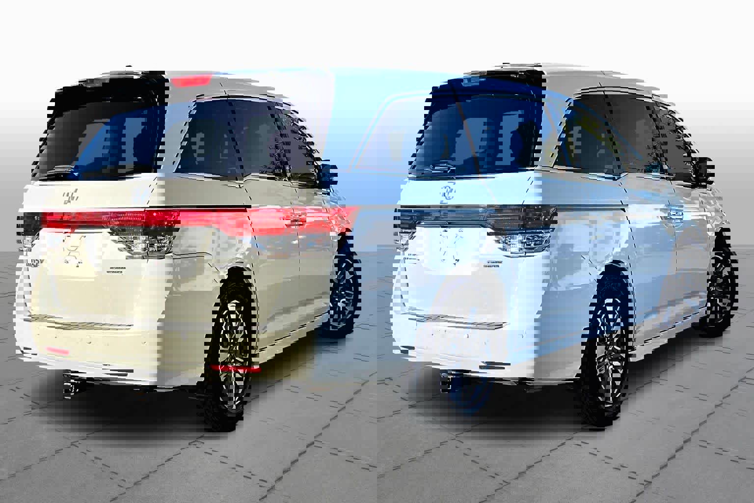 Used 2017 Honda Odyssey Touring image 13