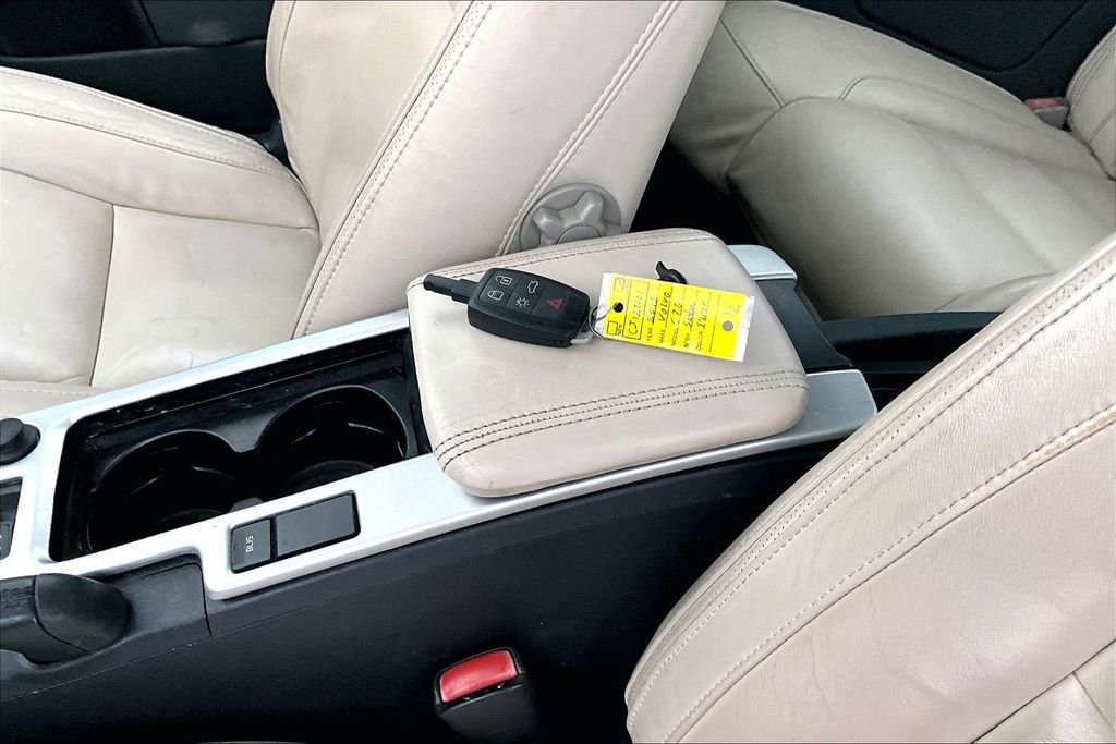 Used 2012 Volvo C70 T5 image 13