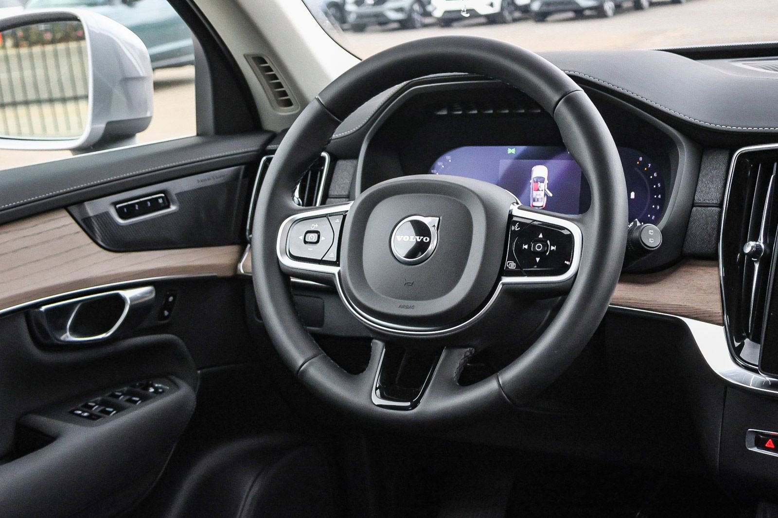 New 2026 Volvo XC90 B6 Plus w/ Protection Package image 25