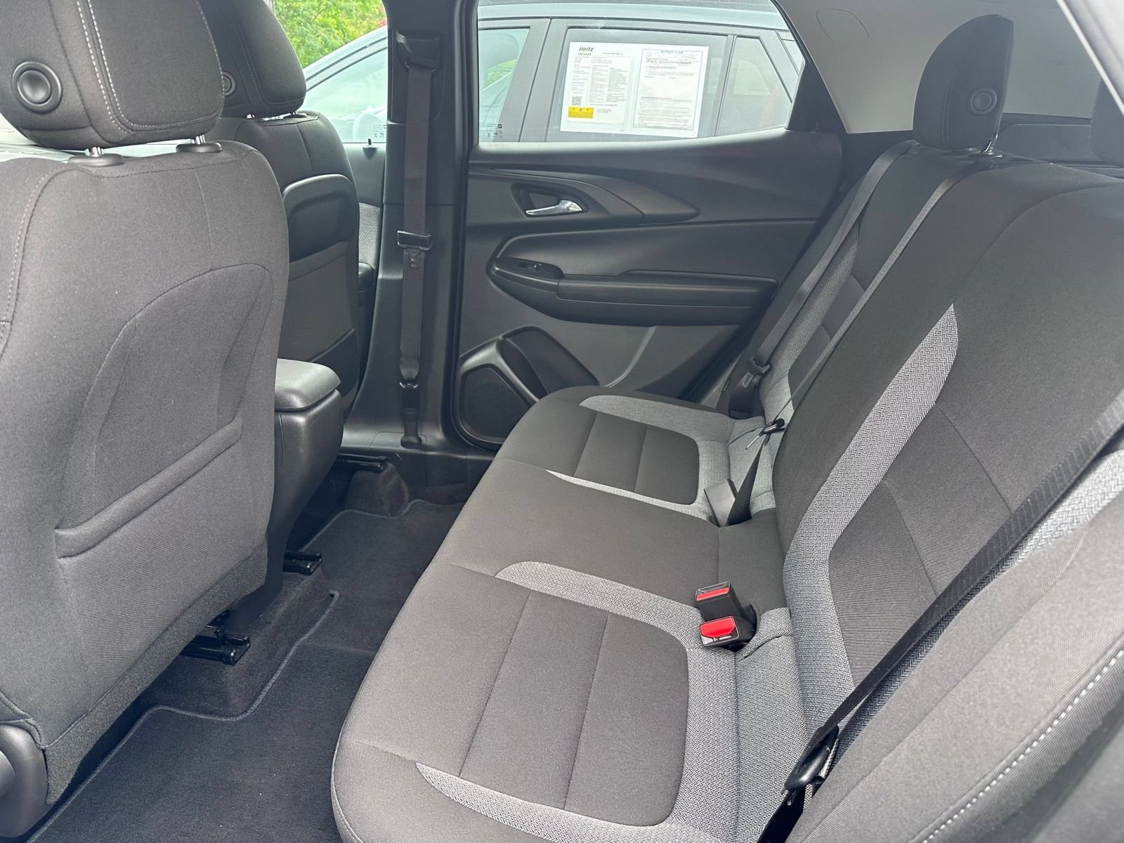Used 2025 Chevrolet TrailBlazer LT FWD image 27