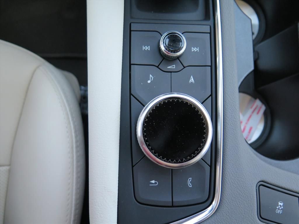 New 2026 Cadillac XT5 Premium Luxury FWD image 15