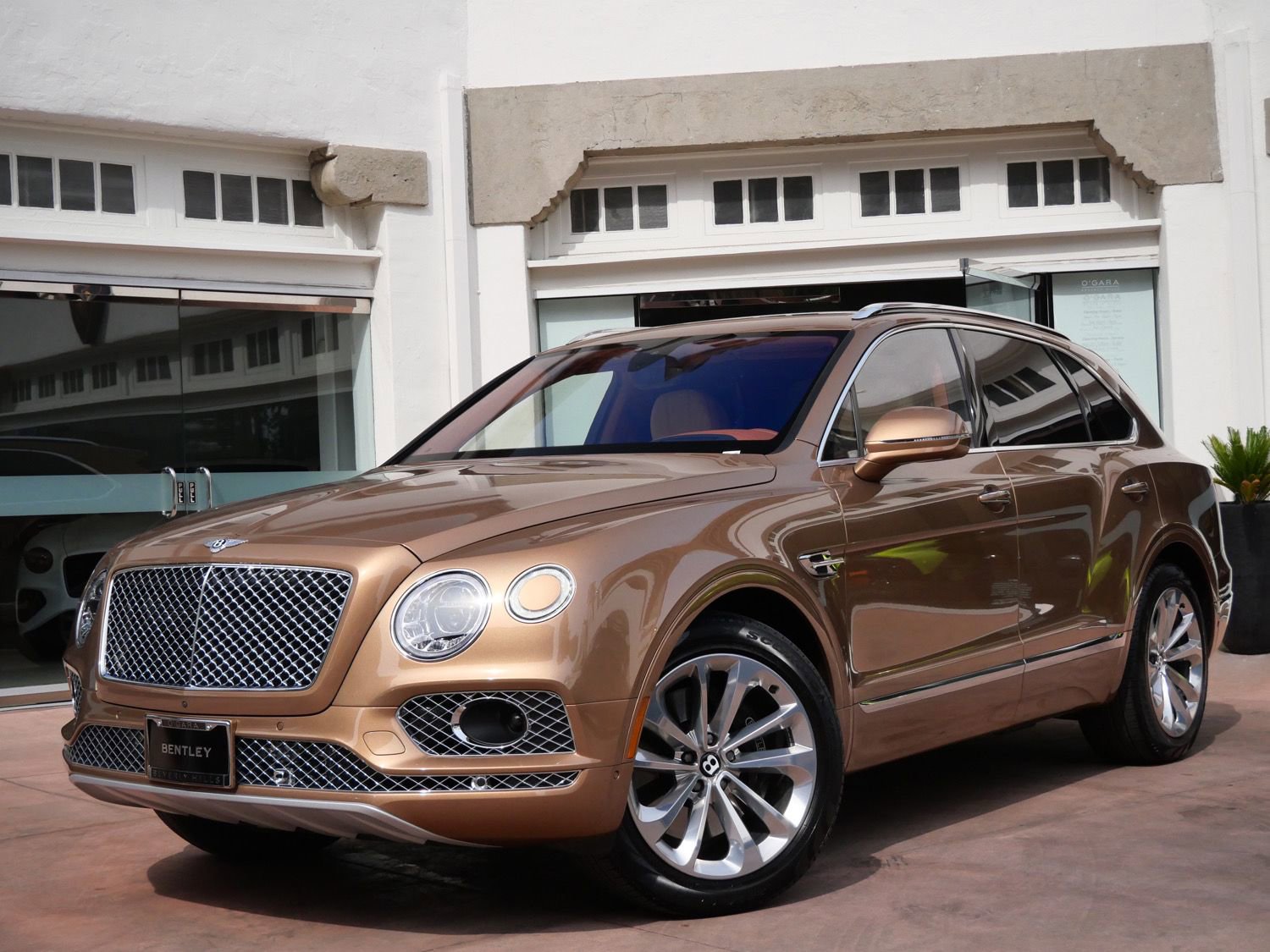 Used 2017 Bentley Bentayga image 8