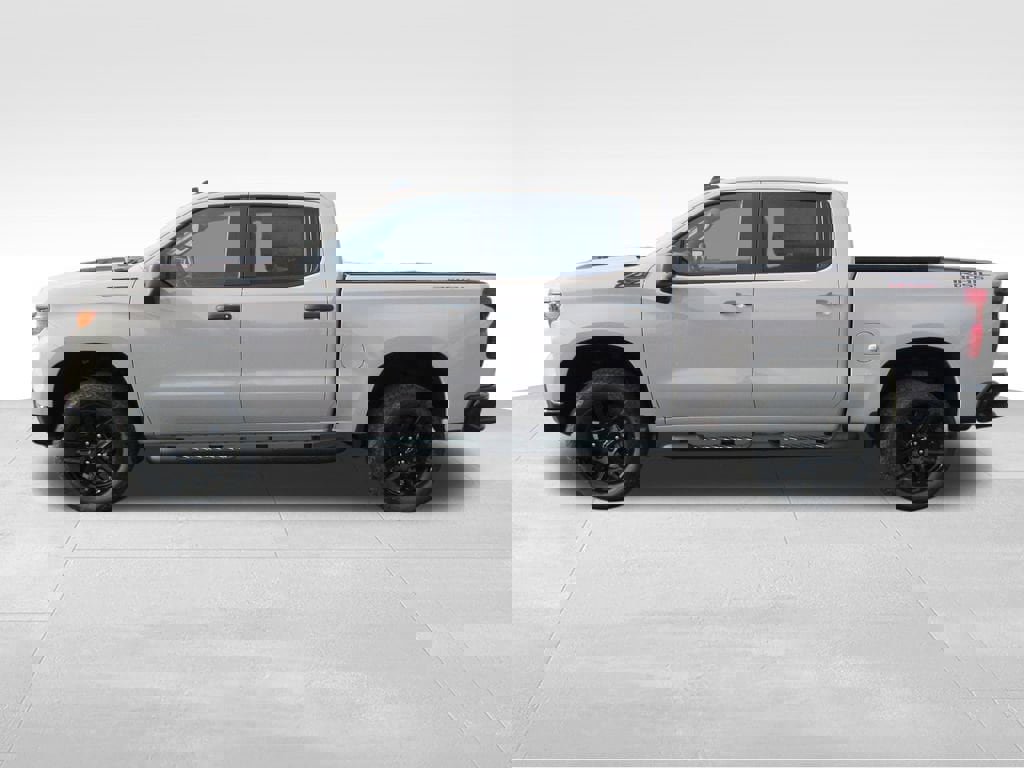 New 2026 Chevrolet Silverado 1500 Custom Trail Boss w/ LPO, Dark Essentials Package image 2