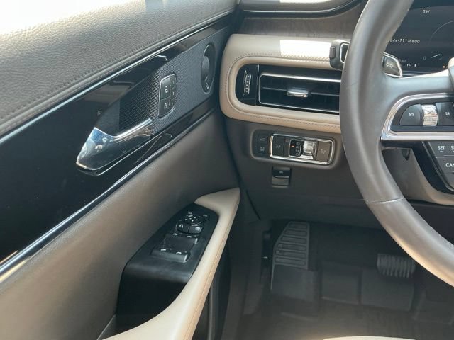Used 2021 Lincoln Nautilus Reserve AWD/4WD image 24