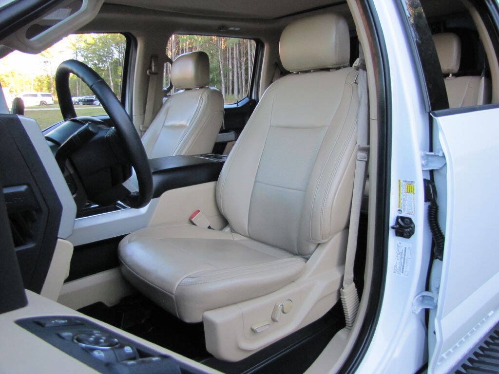 Used 2019 Ford F250 Lariat w/ Lariat Ultimate Package AWD/4WD image 15