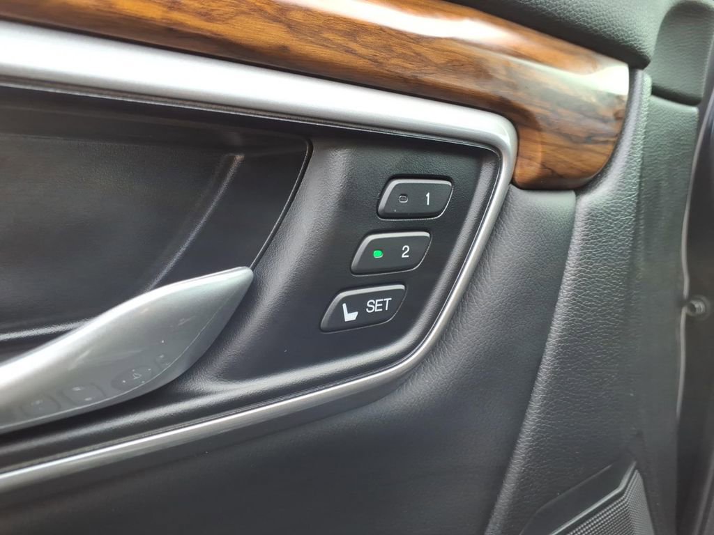 Used 2022 Honda CR-V Touring image 10