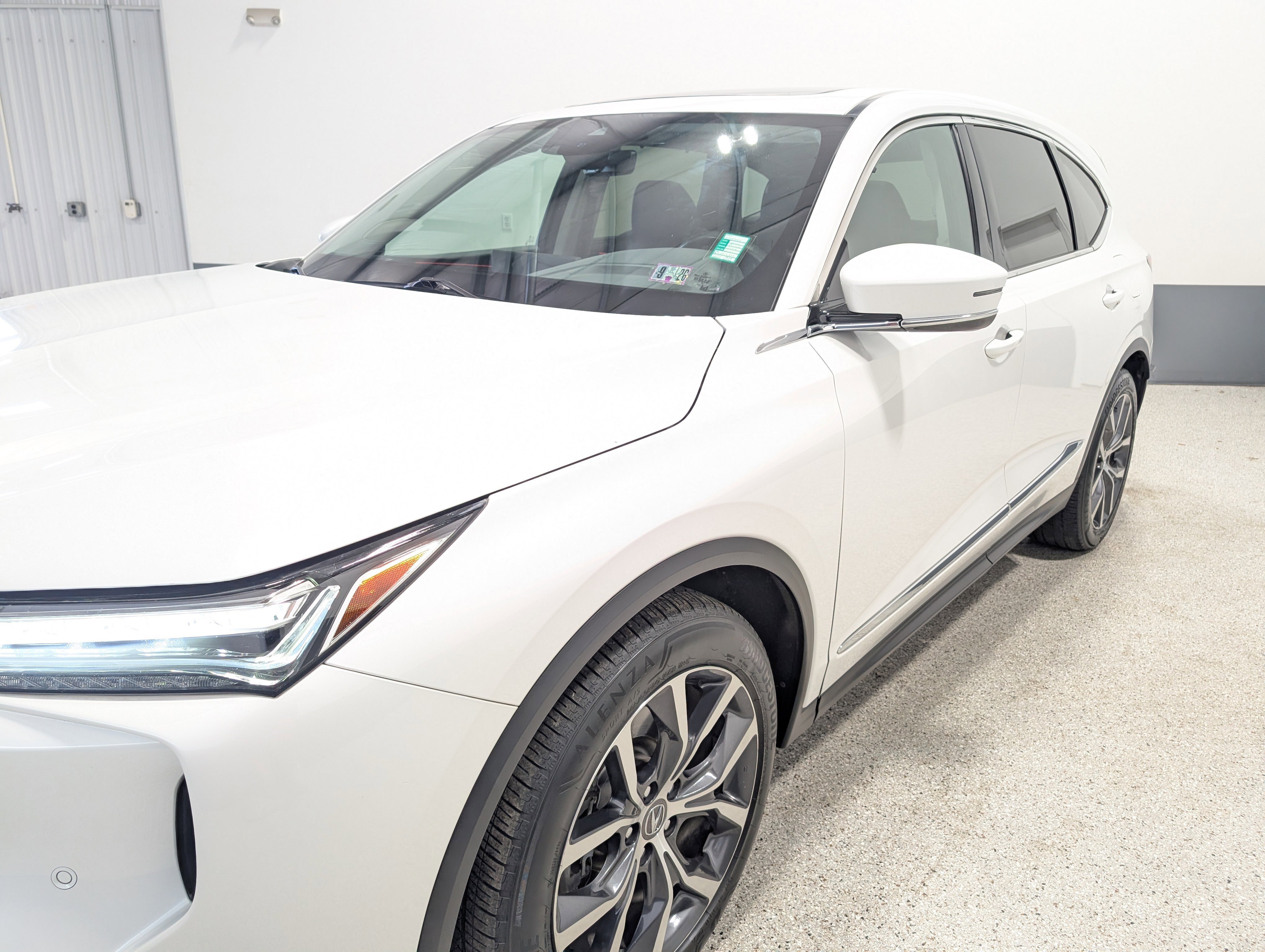 Used 2022 Acura MDX SH-AWD w/ Technology Package image 7