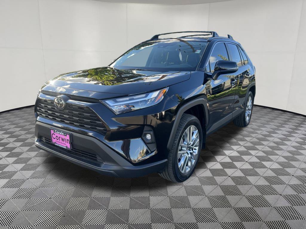 Used 2025 Toyota RAV4 XLE Premium w/ Weather Package AWD/4WD image 3