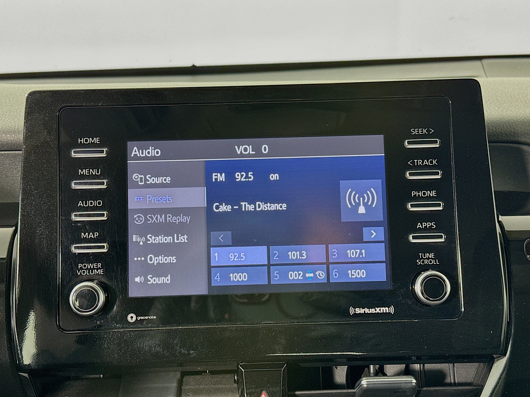 Used 2023 Toyota Camry SE FWD image 15