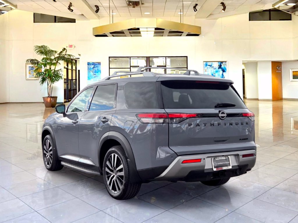 Certified 2025 Nissan Pathfinder Platinum w/ Lighting Package (N93) FWD image 7
