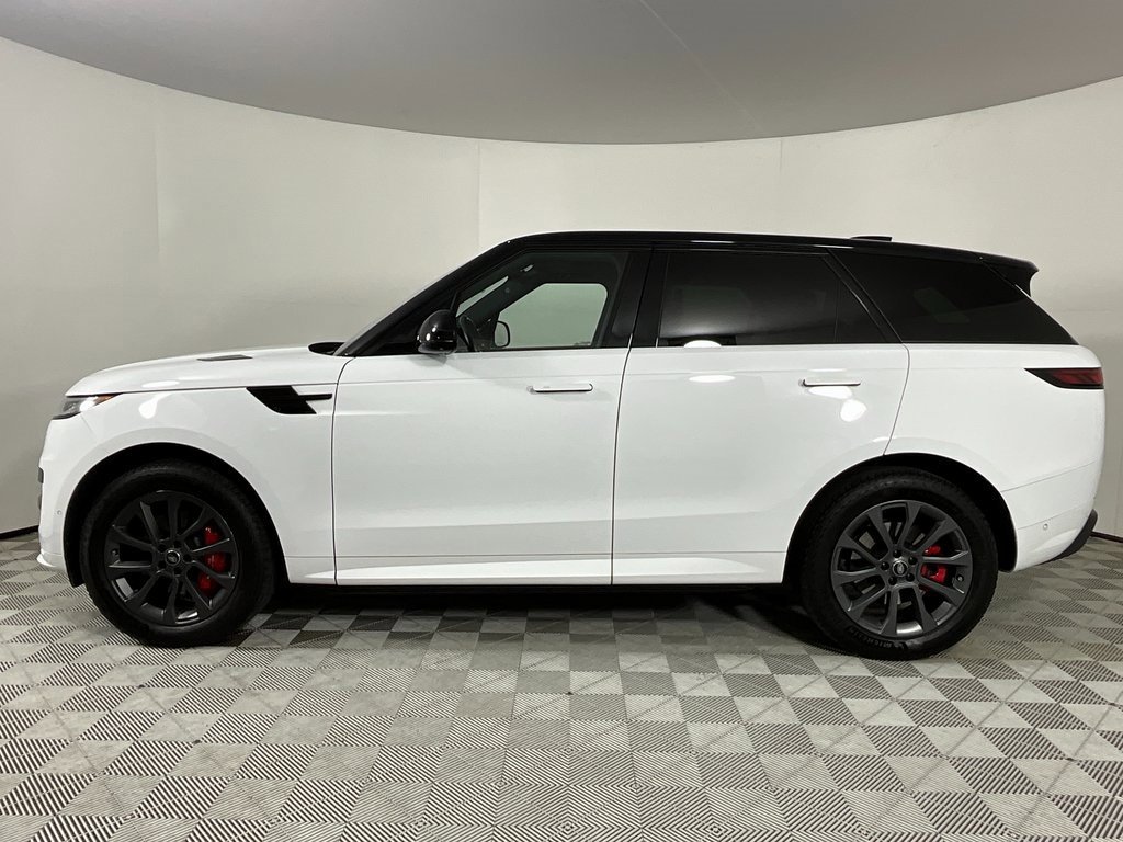 Certified 2024 Land Rover Range Rover Sport Dynamic SE image 2