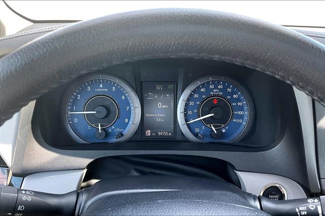 Used 2020 Toyota Sienna XLE w/ XLE Navigation Package FWD image 20