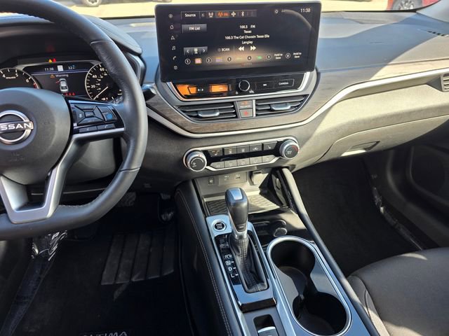 Used 2023 Nissan Altima 2.5 SV image 21