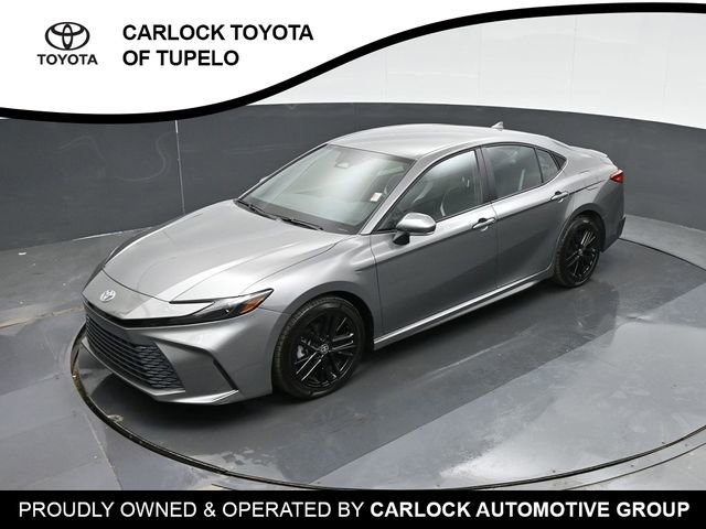 Used 2026 Toyota Camry SE FWD image 43