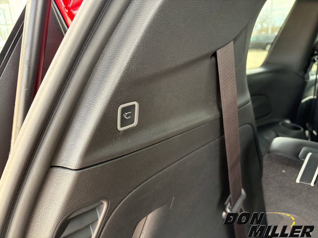 New 2026 Chrysler Pacifica Select image 28