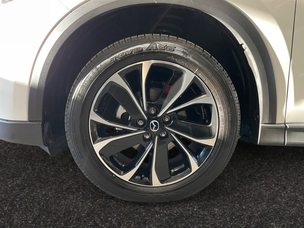 Used 2023 MAZDA CX-5 AWD 2.5 S w/ Premium Package image 14