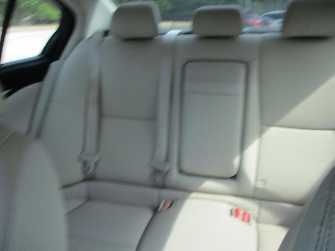 Used 2014 INFINITI Q50 Premium w/ Moonroof Package image 16