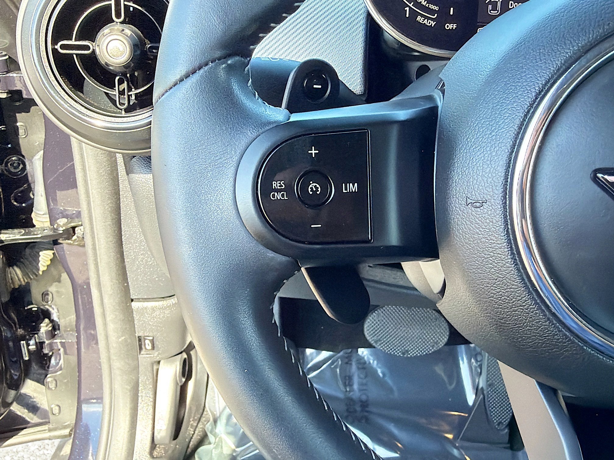 Used 2024 MINI Cooper S image 35