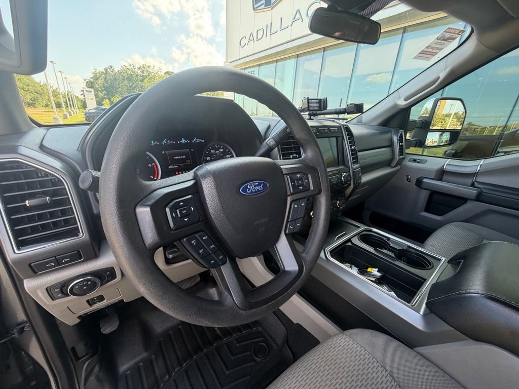 Used 2020 Ford F250 XLT w/ XLT Premium Package AWD/4WD image 18