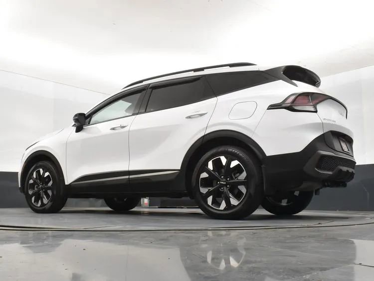Used 2023 Kia Sportage X-Line AWD/4WD image 12