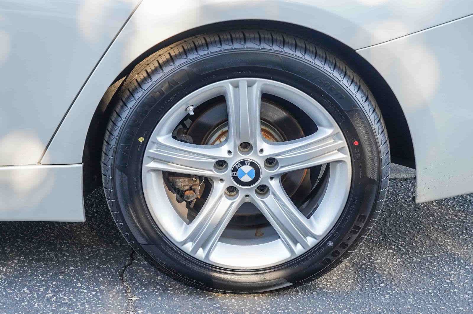 Used 2015 BMW 328i Sedan RWD image 11
