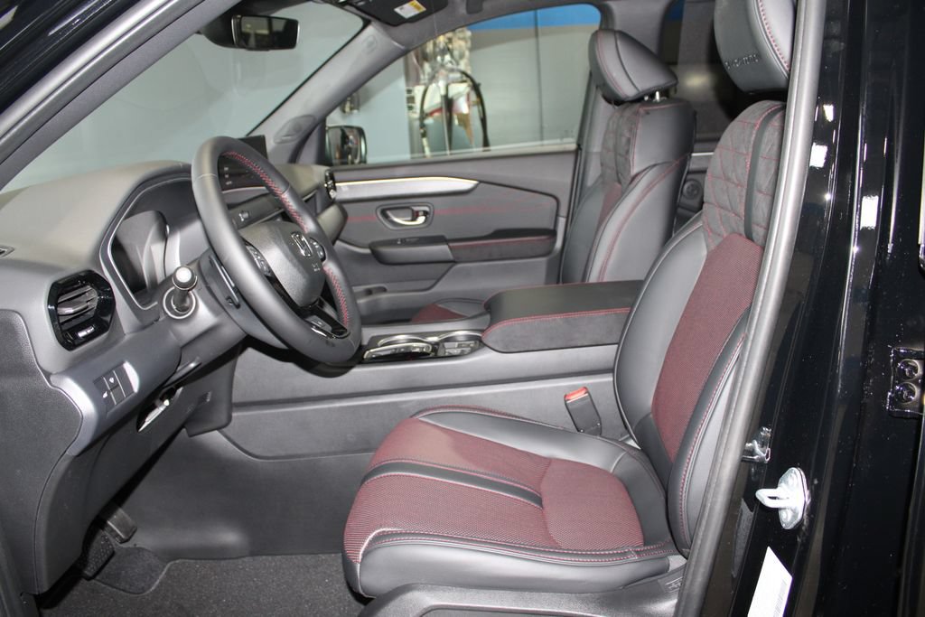 New 2026 Honda Pilot Black Edition image 22