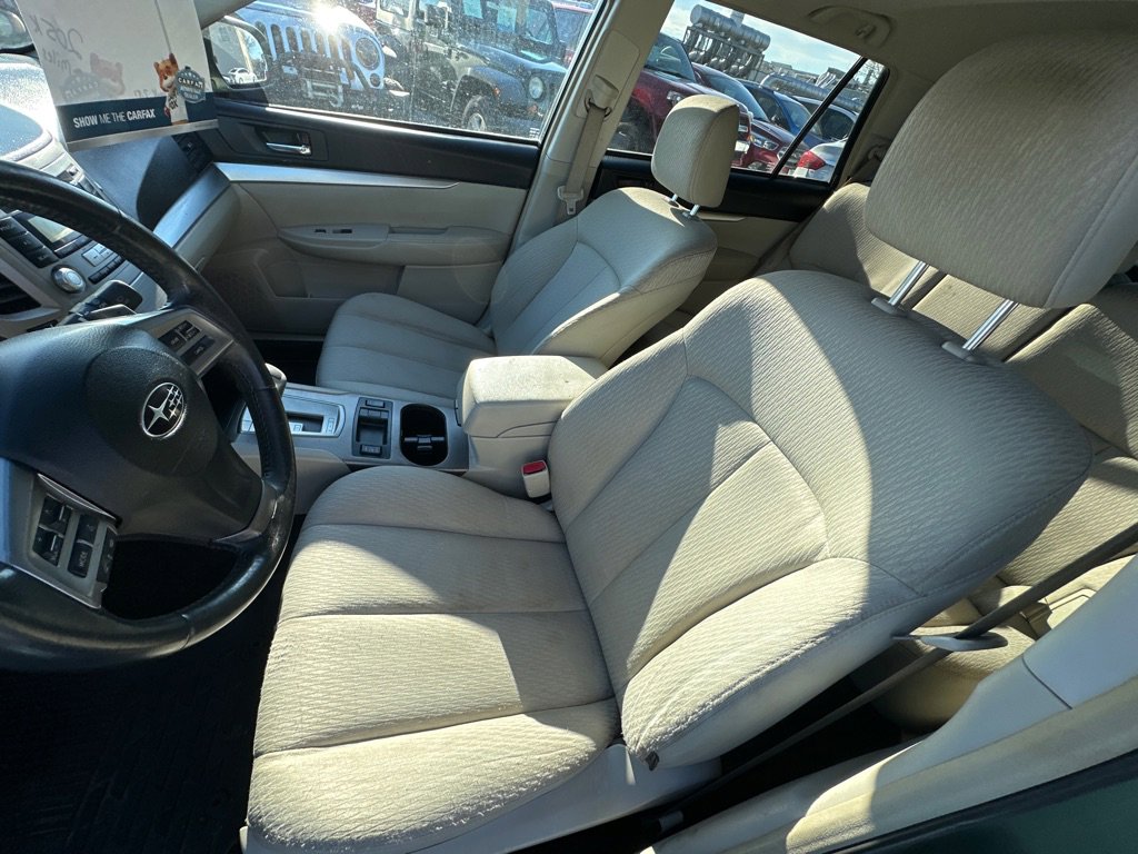 Used 2012 Subaru Outback 2.5i Premium image 12