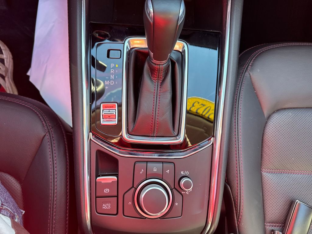 Used 2023 MAZDA CX-5 Carbon Edition image 23