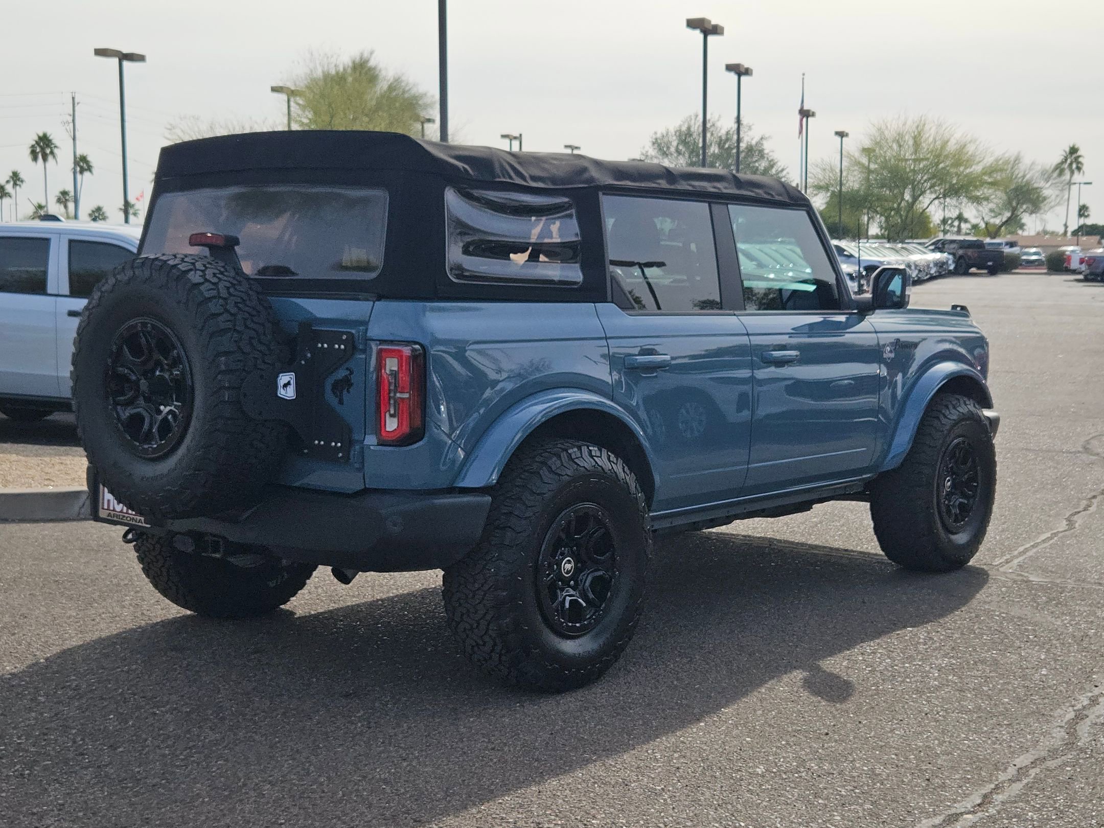 Used 2022 Ford Bronco Outer Banks image 5