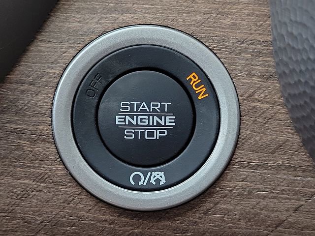New 2026 RAM 2500 Limited AWD/4WD image 17