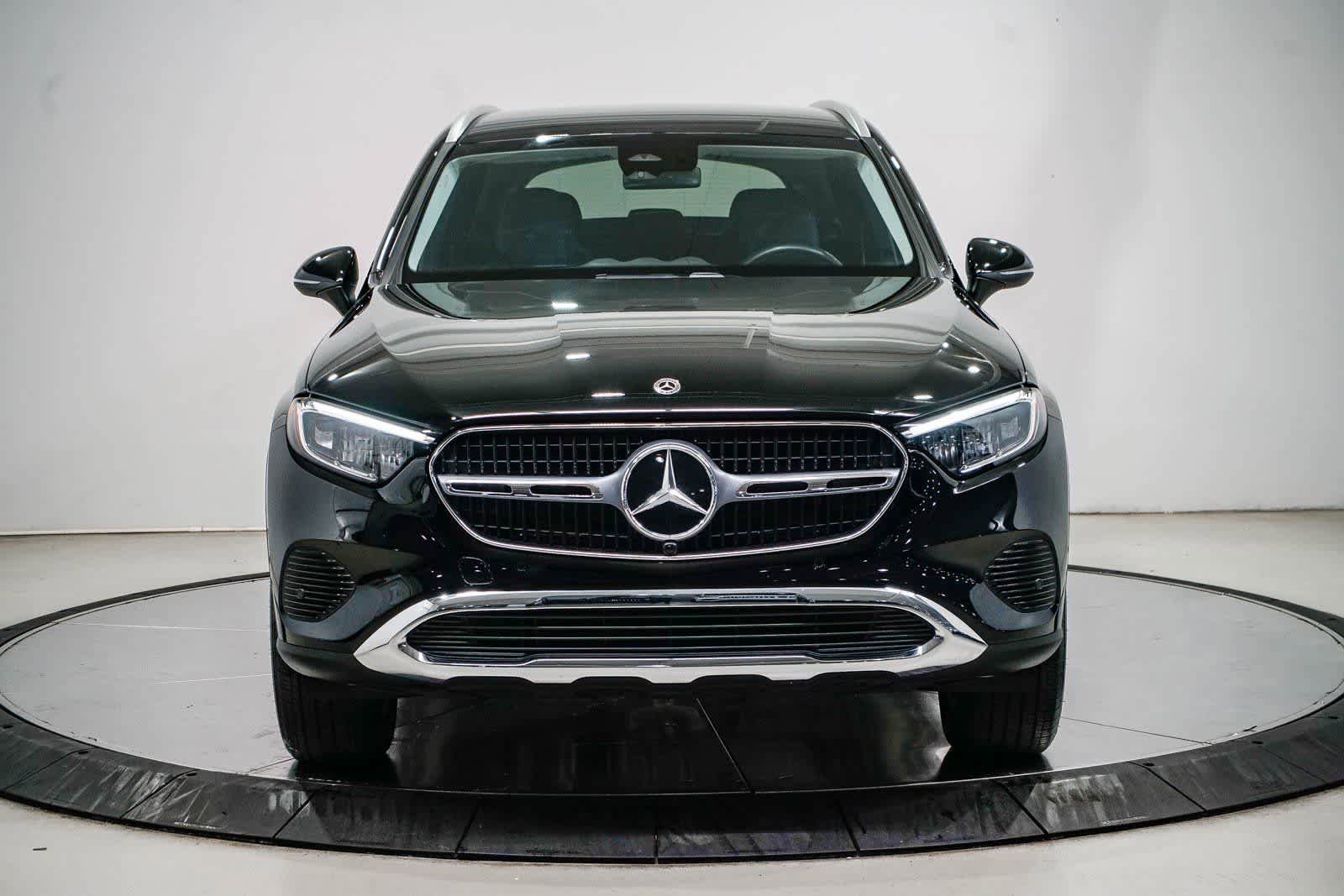 Certified 2025 Mercedes-Benz GLC 350e 4MATIC image 6