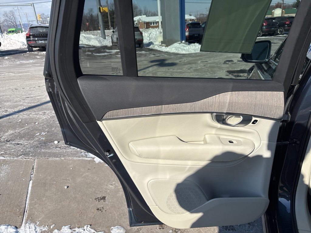 Certified 2023 Volvo XC90 B5 Plus w/ Protection Package Premier image 36