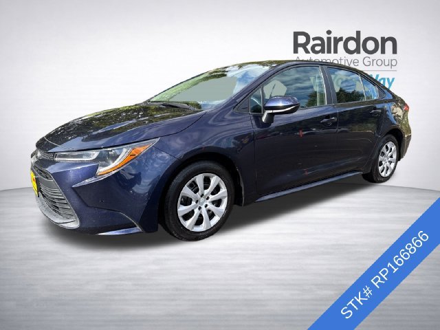 Used 2024 Toyota Corolla LE FWD image 3