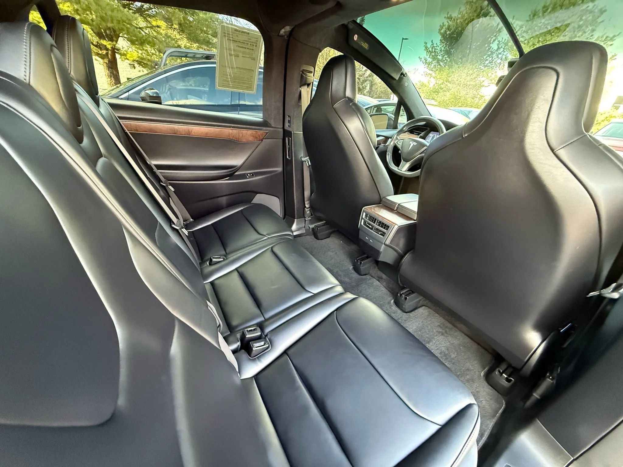 Used 2018 Tesla Model X 75D image 29