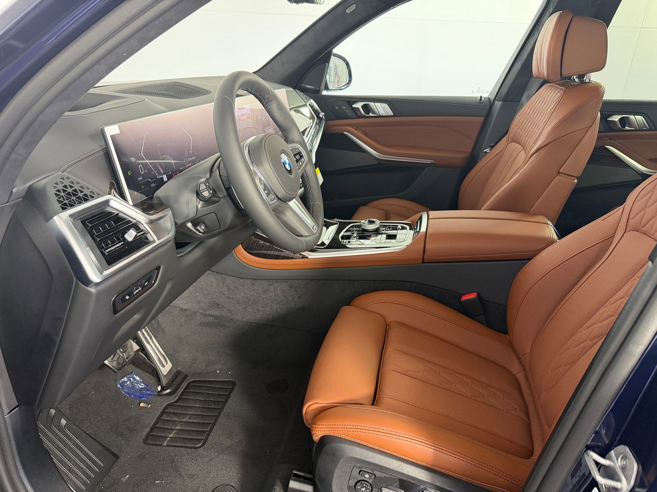 New 2026 BMW X7 xDrive40i w/ Executive Package image 5