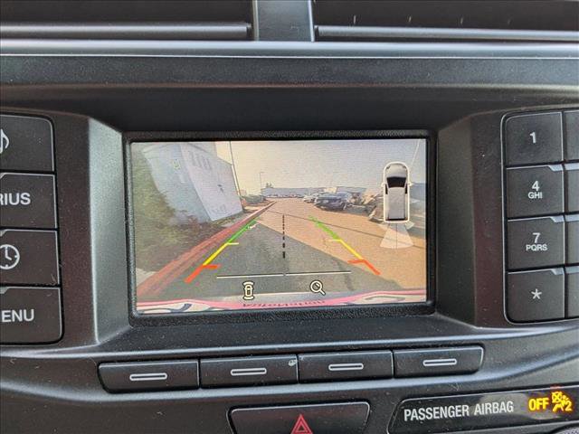 Used 2017 Ford Explorer XLT image 13