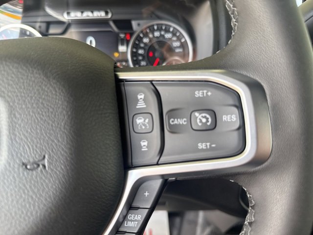New 2025 RAM 4500 4x4 Crew Cab DRW image 27