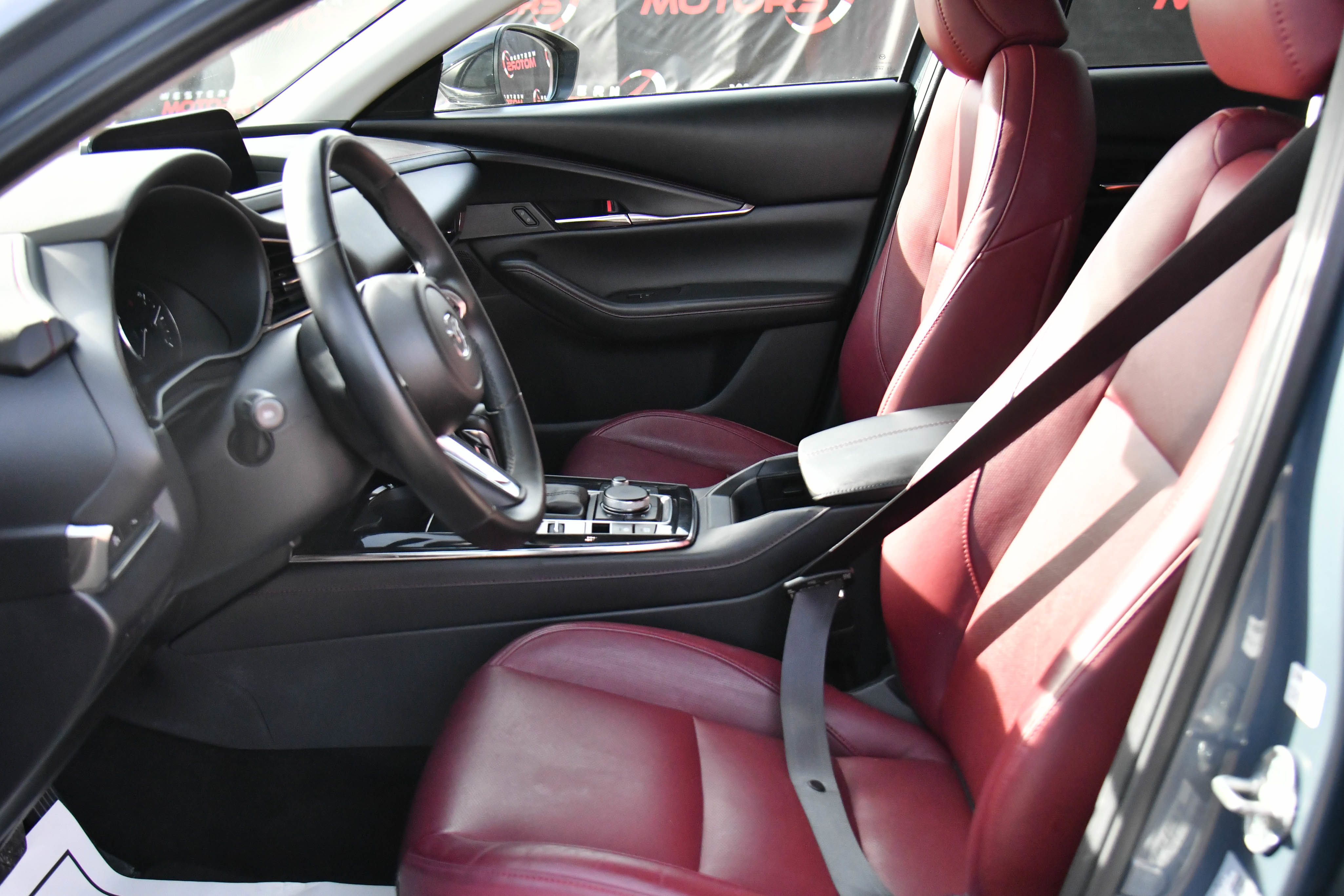 Used 2025 MAZDA CX-30 AWD 2.5 S w/ Preferred Package image 18