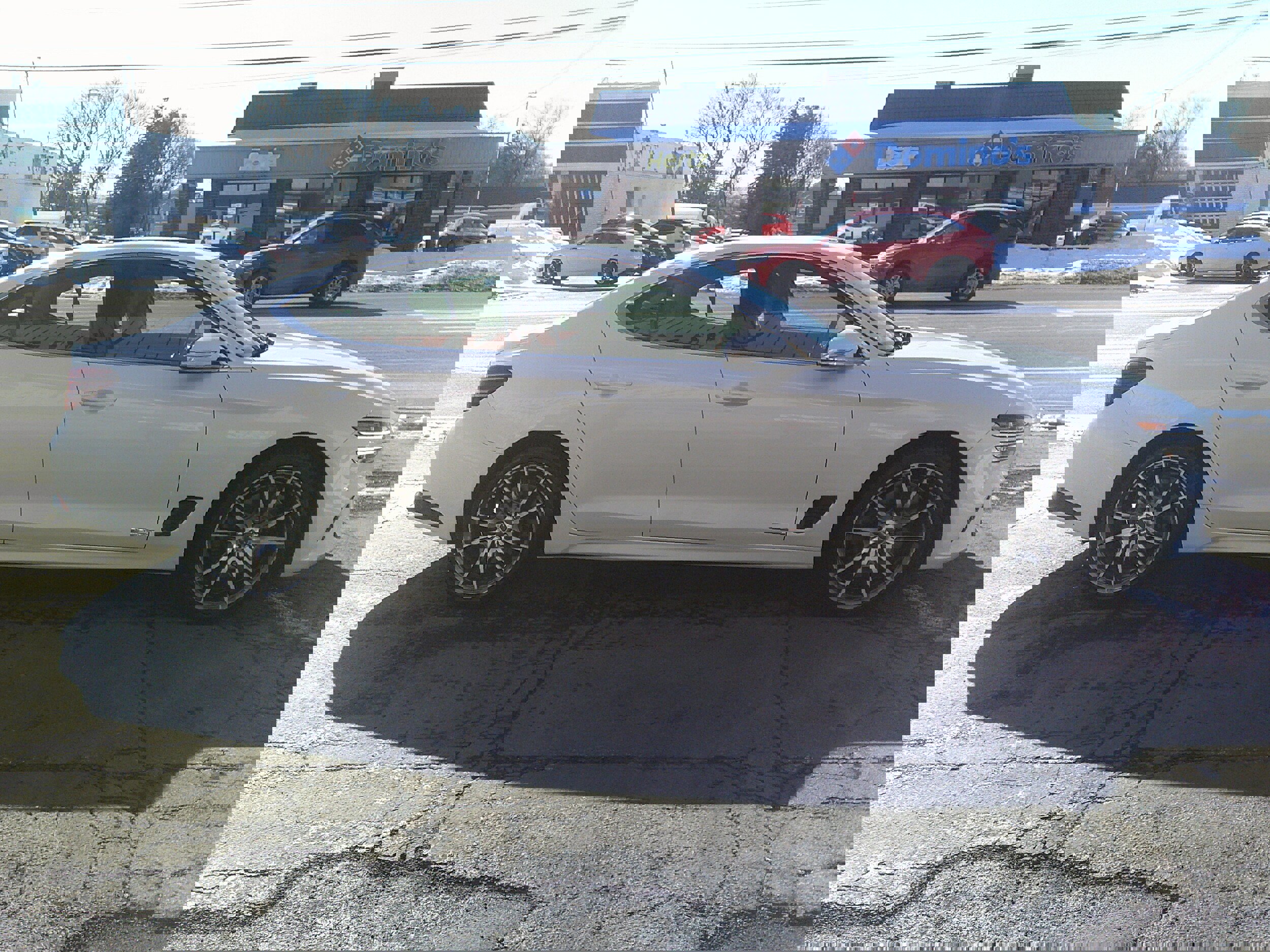 Used 2022 Genesis G70 3.3T image 6