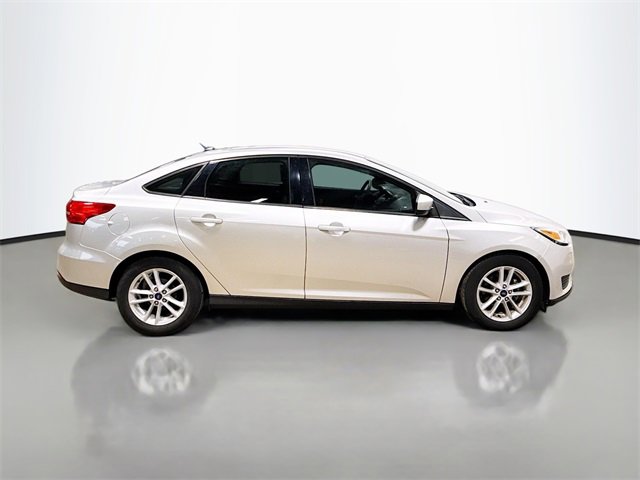 Used 2018 Ford Focus SE image 6