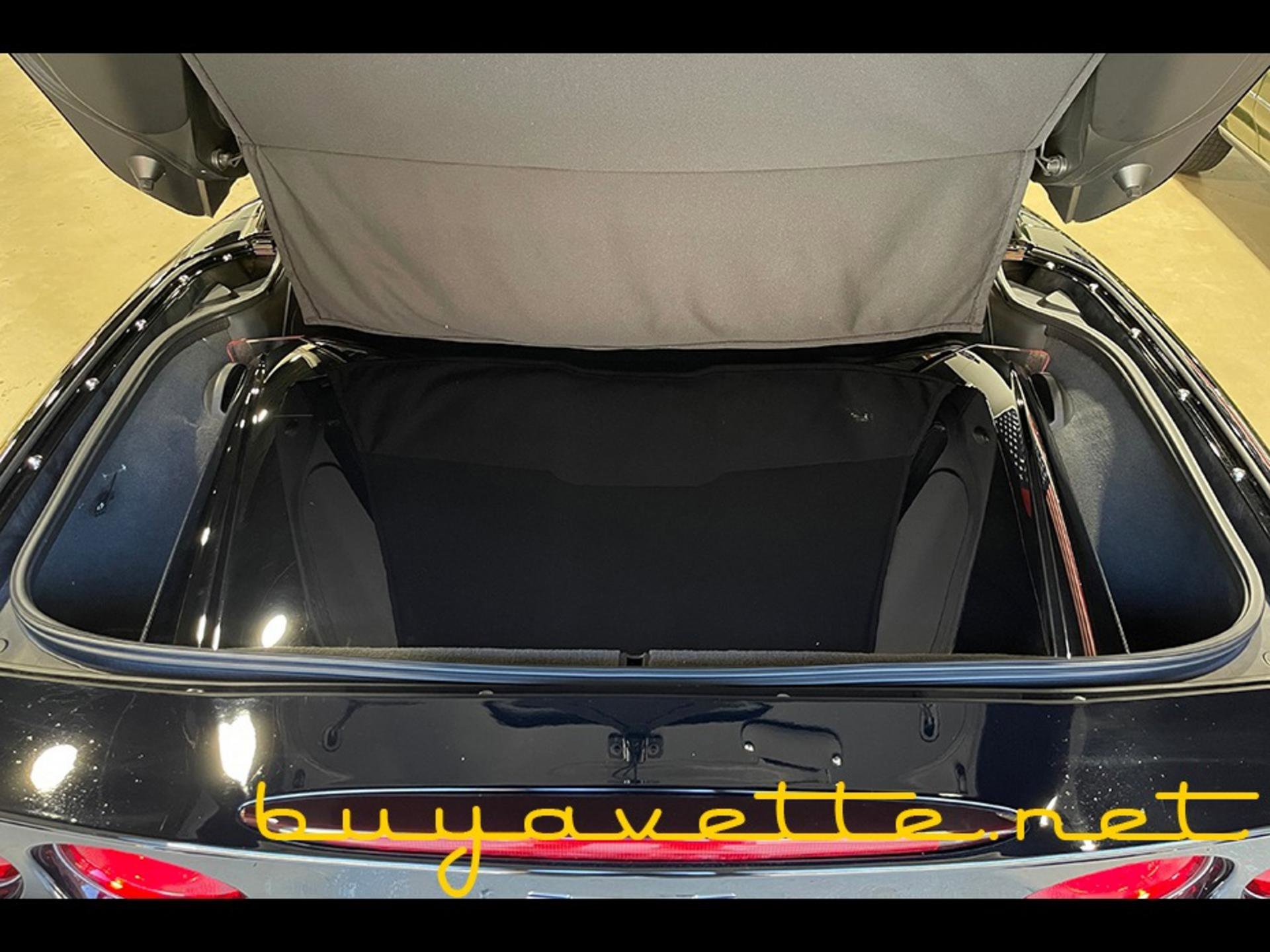 Used 2006 Chevrolet Corvette Coupe w/ Preferred Equipment Group image 24