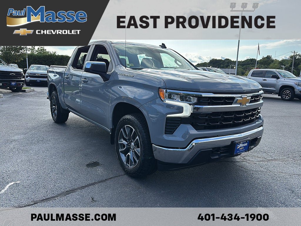 Used 2024 Chevrolet Silverado 1500 LT AWD/4WD image 3