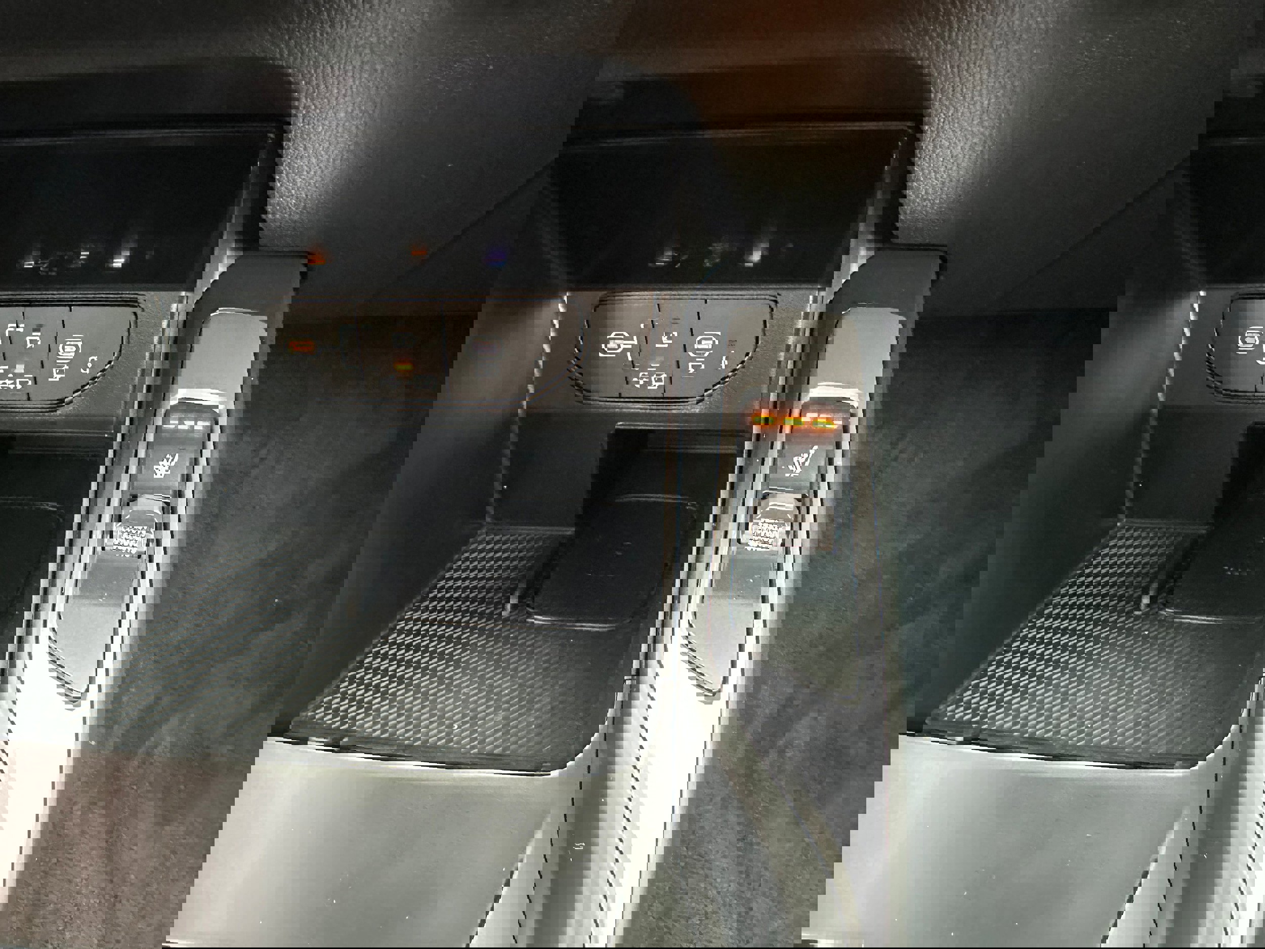 New 2026 Kia Sorento S image 44