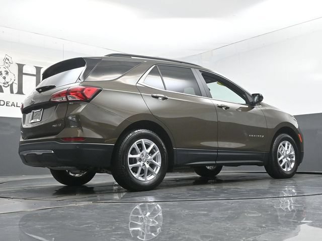 Used 2023 Chevrolet Equinox LT AWD/4WD image 37